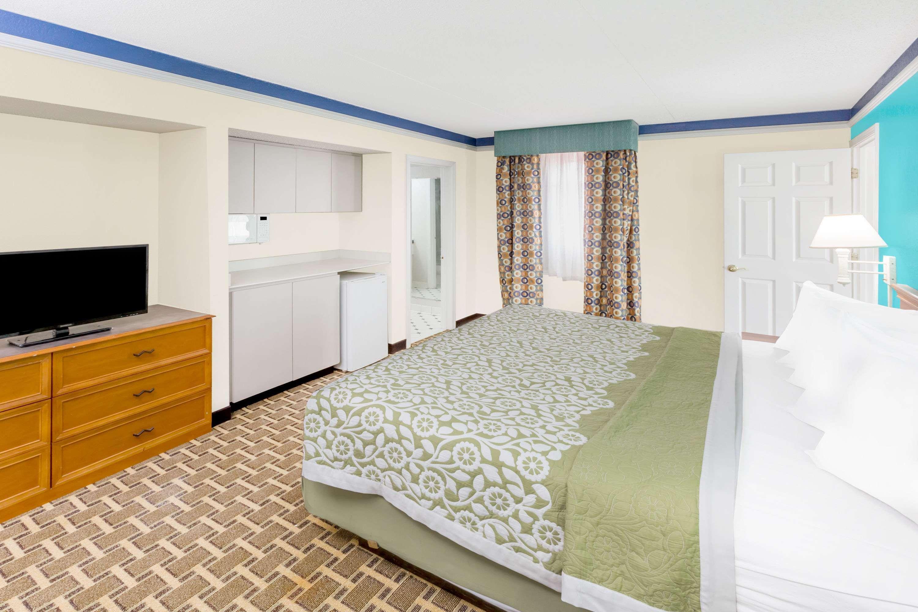 Days Inn By Wyndham Little Rock/Medical Center Екстер'єр фото